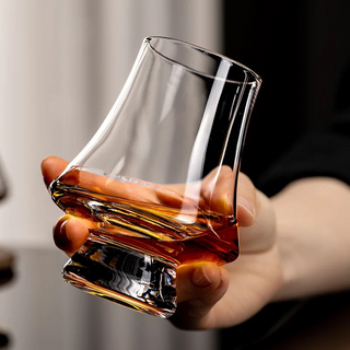 Tōji Glass