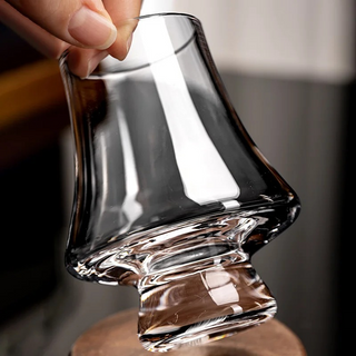 Tōji Glass